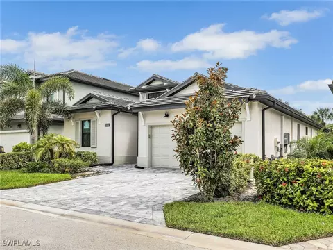 10047 Florence Cir, Naples, FL 34119 photo 5