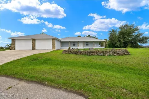 2525 NW 22nd Pl, Cape Coral, FL 33993