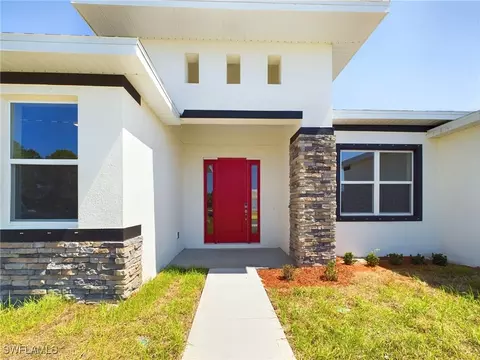 2064 Aetna St, North Port, FL 34288