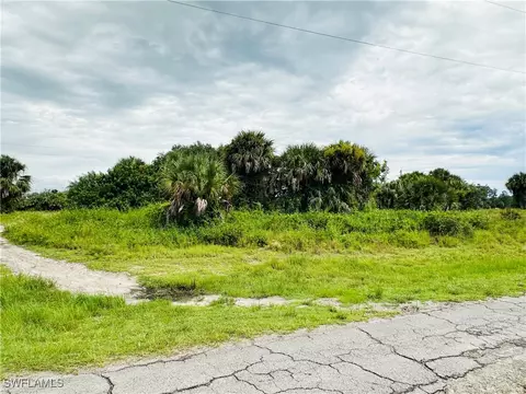 Saturn Loop, Labelle, FL 33935 photo 2
