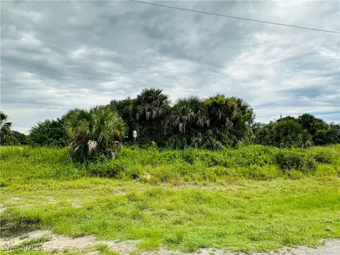 Saturn Loop, Labelle, FL 33935 photo 8
