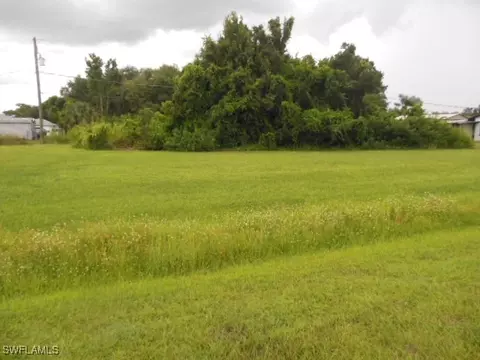2310 Andros Ave, Fort Myers, FL 33905