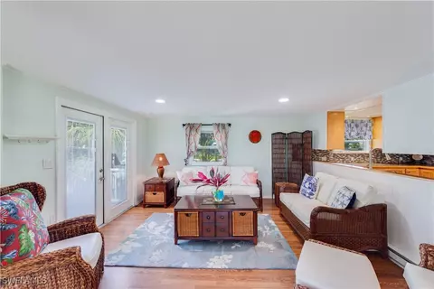 1014 E Anchor Ln, Moore Haven, FL 33471 photo 8