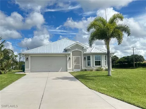 2329 NE 35th St, Cape Coral, FL 33909