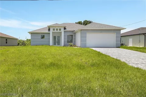 3209 24th St SW, Lehigh Acres, FL 33976