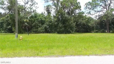 16641 Acapulco Rd, Punta Gorda, FL 33955