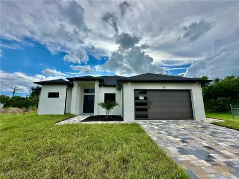 113 Connecticut Rd, Lehigh Acres, FL 33936