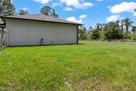 6008 Petal Ct, Labelle, FL 33935 photo 31