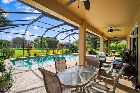9566 Blue Stone Cir, Fort Myers, FL 33913