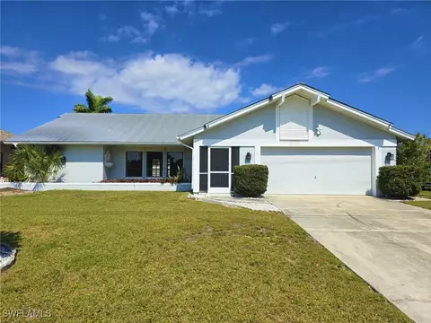 909 El Dorado Pkwy W, Cape Coral, FL 33914
