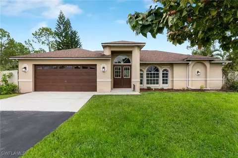 2565 Oil Well Rd, Naples, FL 34120