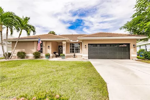 9698 Galley Ct, Fort Myers, FL 33919