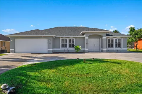 142 SW 31st Ter, Cape Coral, FL 33914