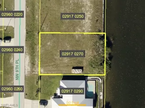 2207 NW 9th Pl, Cape Coral, FL 33993
