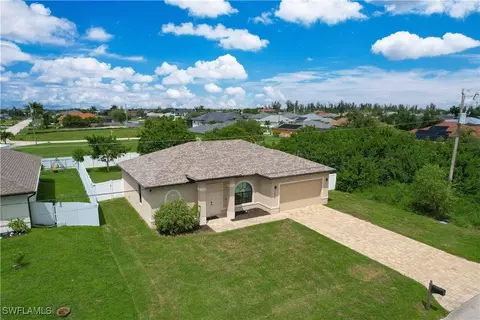 1316 SW 17th Pl, Cape Coral, FL 33991