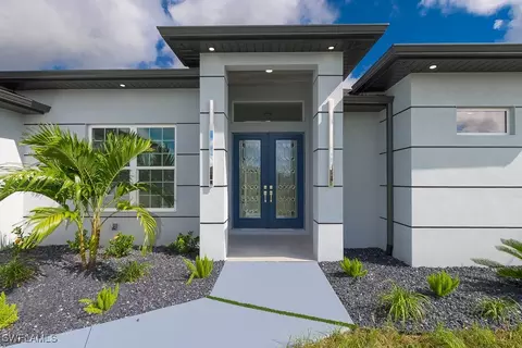 4018 5th St SW, Lehigh Acres, FL 33976