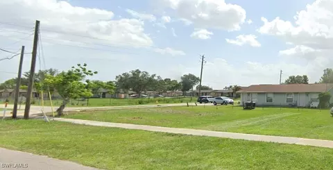 3745 Michigan Ave, Fort Myers, FL 33916