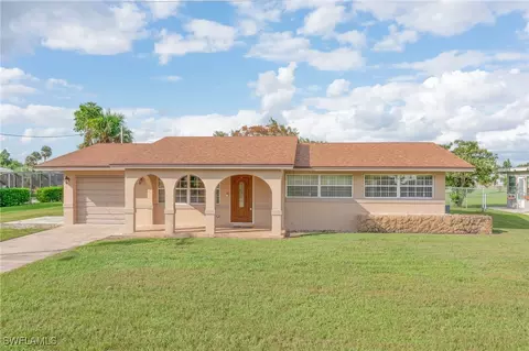719 Shadyside St, Lehigh Acres, FL 33936