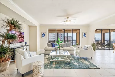11640 Court Of Palms #401, Fort Myers, FL 33908