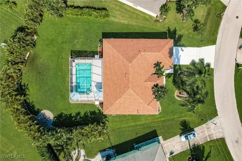 2848 SW 26th Ave, Cape Coral, FL 33914