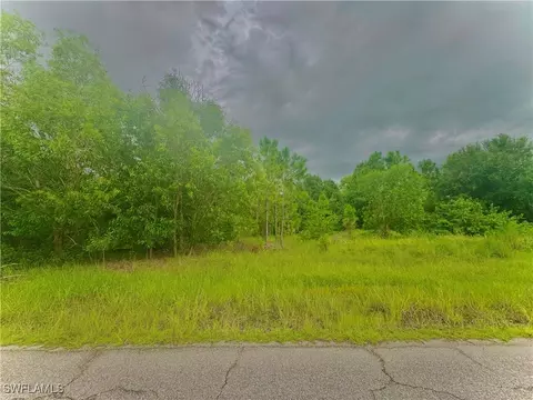 1016 Columbus Ave, Lehigh Acres, FL 33972
