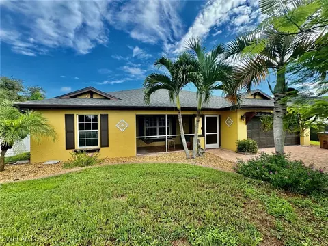 5308 6th St W, Lehigh Acres, FL 33971