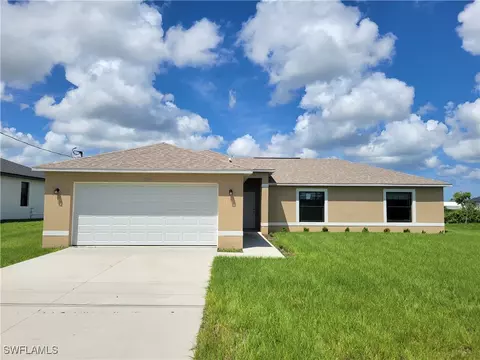 1002 NE 14th Ave, Cape Coral, FL 33909