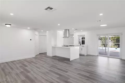 3402 SE 15th Pl, Cape Coral, FL 33904