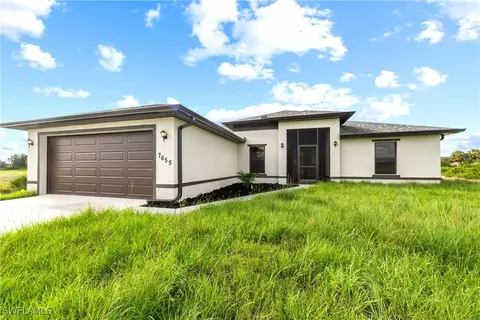 7655 16th Pl, Labelle, FL 33935