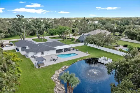 5790 Briarcliff Rd, Fort Myers, FL 33912
