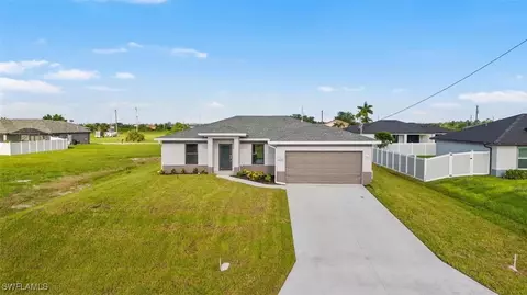4032 NW 36th Ave, Cape Coral, FL 33993