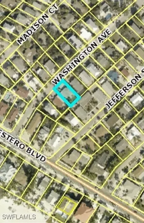 130 Washington Ave, Fort Myers Beach, FL 33931