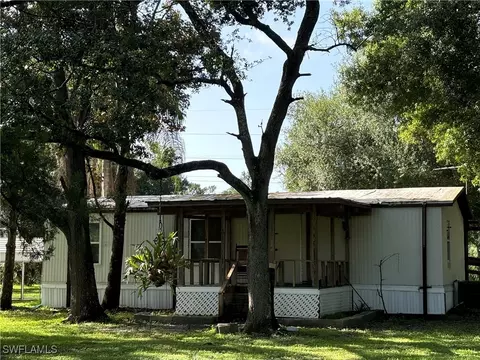 3950 W Double J Acres Rd, Labelle, FL 33935