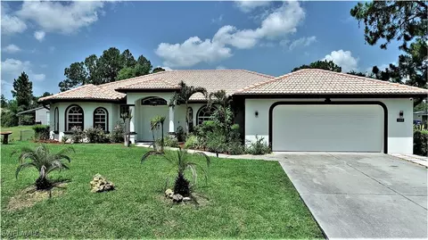 1213 Scott Ave, Lehigh Acres, FL 33972