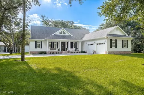 1135 Firebrand Ct W, Labelle, FL 33935