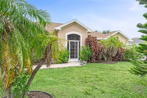 602 NW 3rd Ter, Cape Coral, FL 33993
