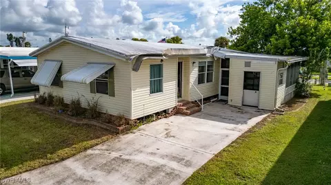 14510 Nathan Hale Ln, North Fort Myers, FL 33917