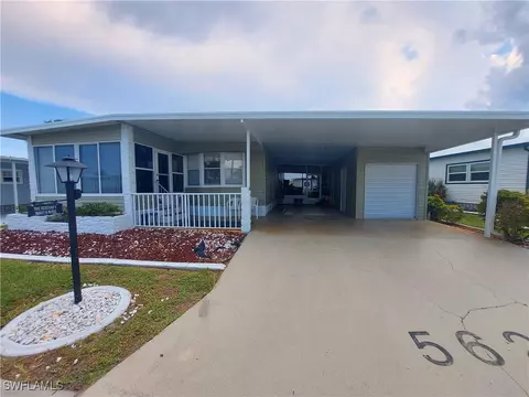 562 Hogan Dr, North Fort Myers, FL 33903