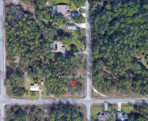 4107 E 10th St, Lehigh Acres, FL 33972