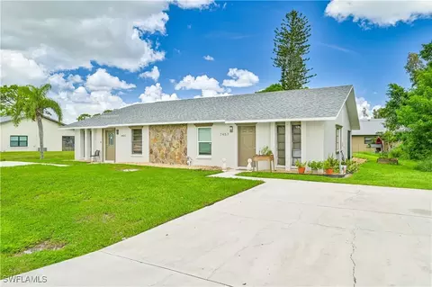 7455-7457 Mellon Rd, Fort Myers, FL 33967