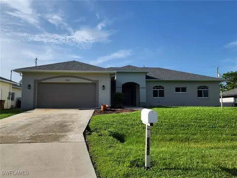 2240 SW 3rd Ter, Cape Coral, FL 33991