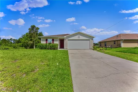 1068 Halby Ave S, Lehigh Acres, FL 33974