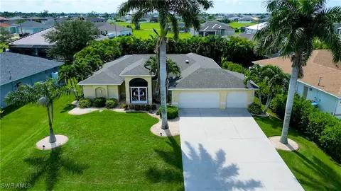 3524 NW 21st Ter, Cape Coral, FL 33993