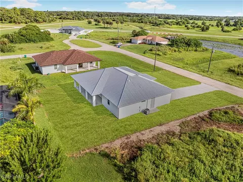 7026 Berwick Cir, Labelle, FL 33935 photo 38