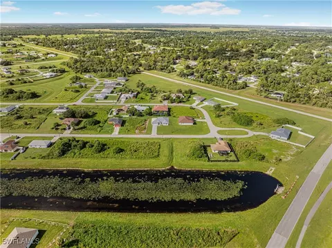 7026 Berwick Cir, Labelle, FL 33935 photo 42