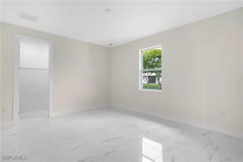 7026 Berwick Cir, Labelle, FL 33935 photo 26