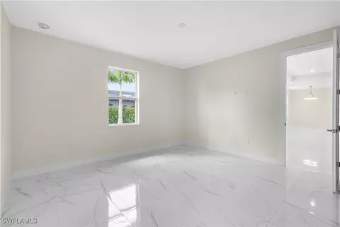 7026 Berwick Cir, Labelle, FL 33935 photo 27