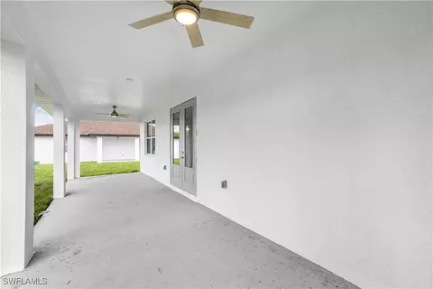 7026 Berwick Cir, Labelle, FL 33935 photo 32