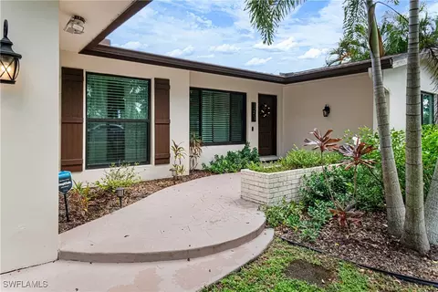1251 Cleburne Dr, Fort Myers, FL 33919