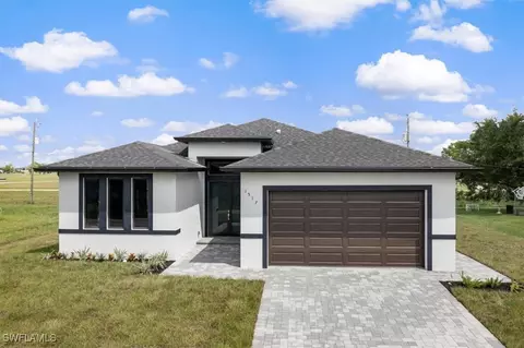 1517 NE 16th Pl, Cape Coral, FL 33909